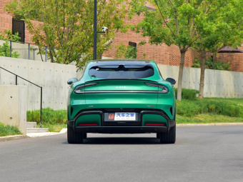 Xiaomi YU7 2025 Long Range High-Performance All-Wheel Drive Max Edition
