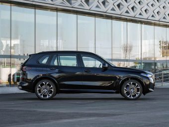 BMW X5 2026 xDrive 40Li M Sport Night Edition