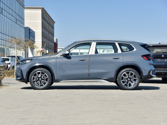 BMW X1 sDrive25Li X Design