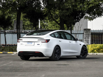 Tesla Model 3 2025 Facelifted High-Performance All-Wheel Drive Version