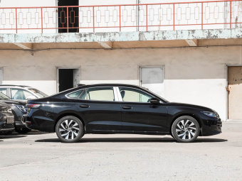 VW Passat 2026 Pro 380TSI Dragon Edition