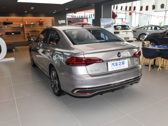 VW Bora 2026 300TSI DSG Premium Edition