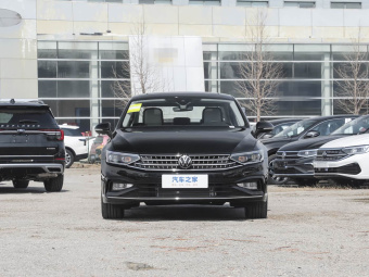 VW Magotan 2025 Facelifted All-People Edition 330TSI DSG Luxury