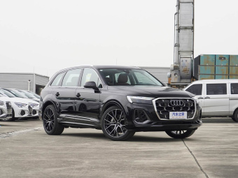 Audi Q7 2025 55 TFSI Quattro S line Premium