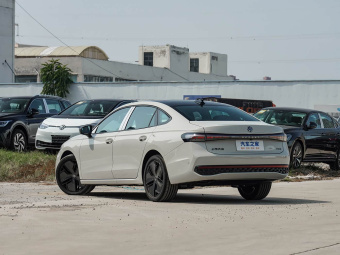 VW Passat 2025 Pro 380TSI Starry Sky Dragon Edition
