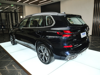 BMW X5 xDrive 30Li Exclusive M Sport