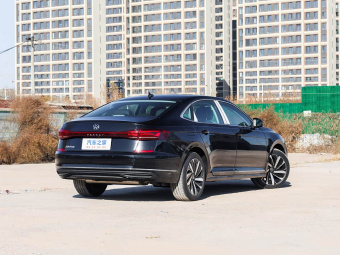 VW Passat 2026 Outstanding Model 330TSI Elite Edition